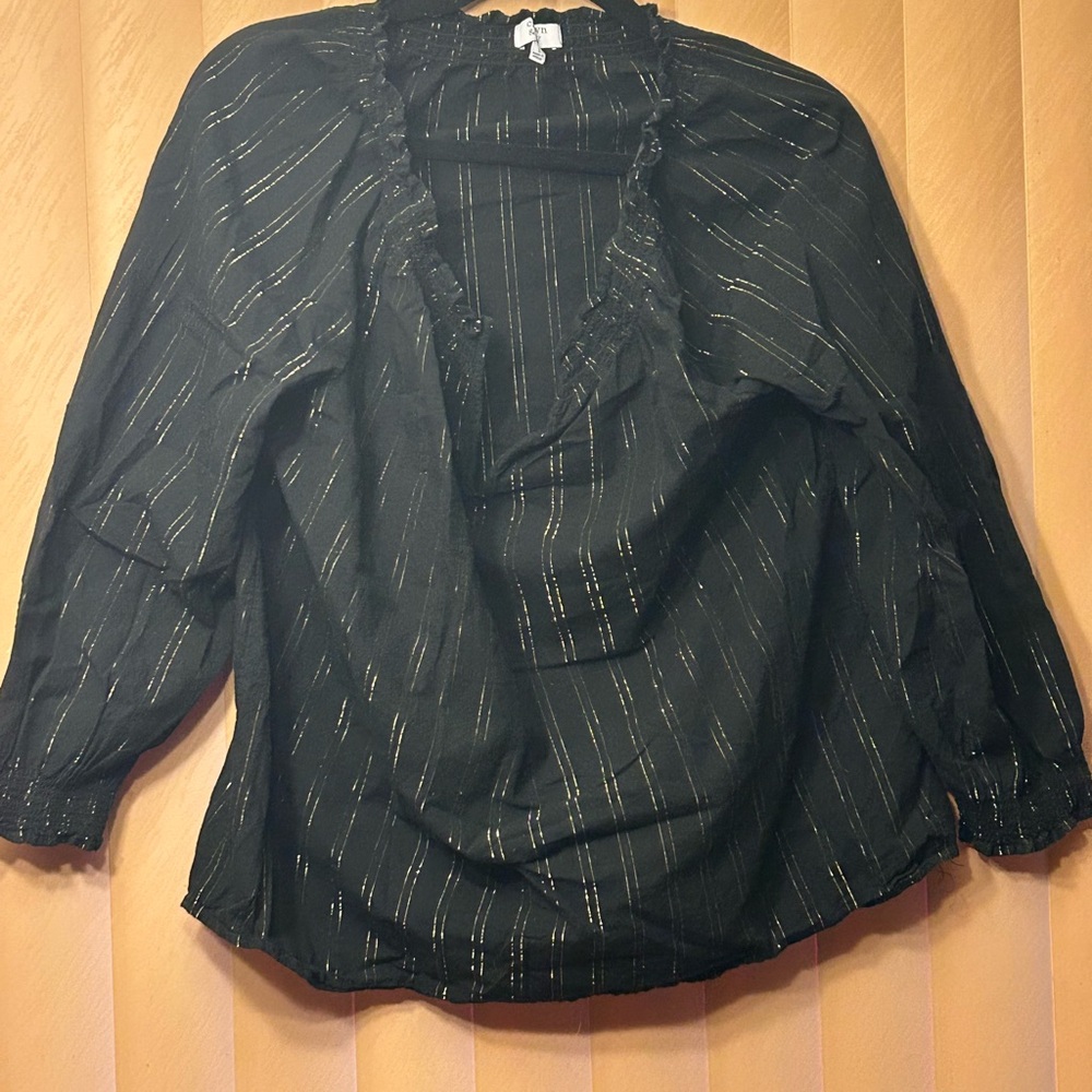 EUC Crown & Ivy Women's  Black and Gold Blouse